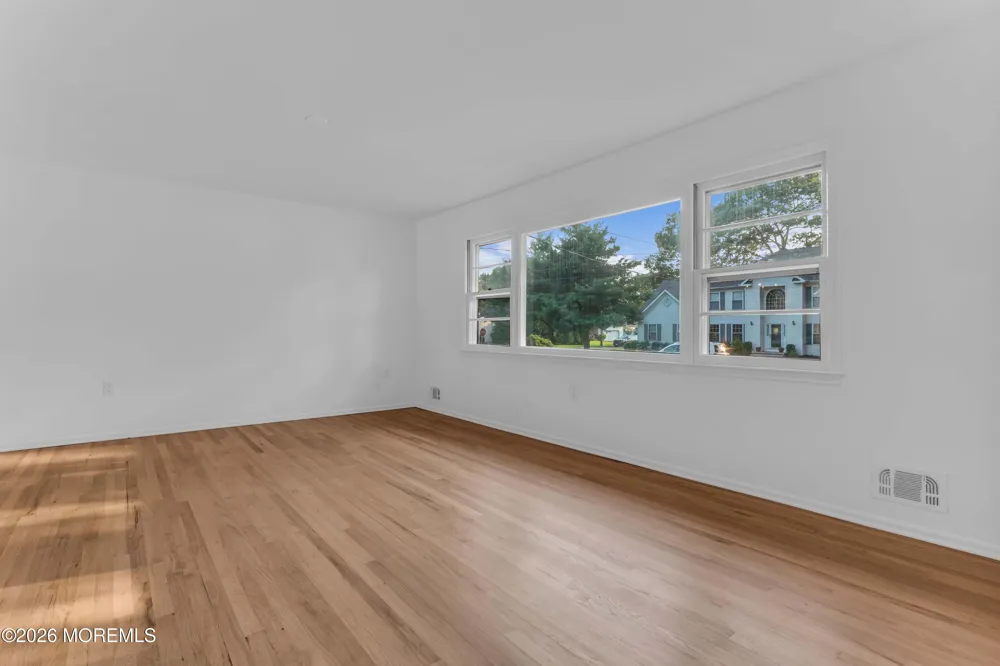 2001 Oakhurst Parkway Oakhurst, NJ 07755