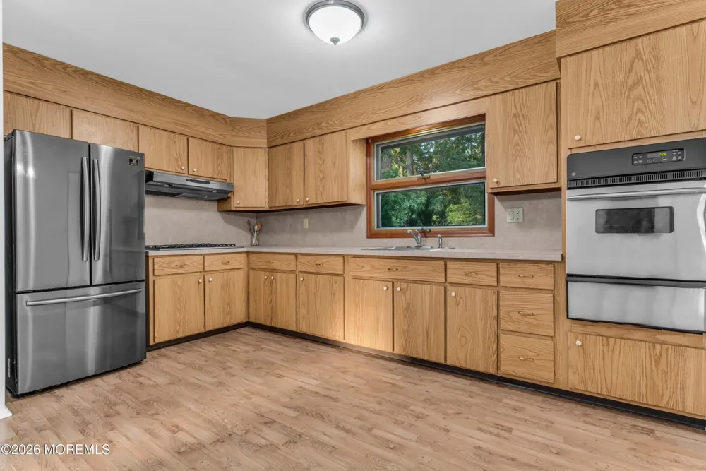 2001 Oakhurst Parkway Oakhurst, NJ 07755