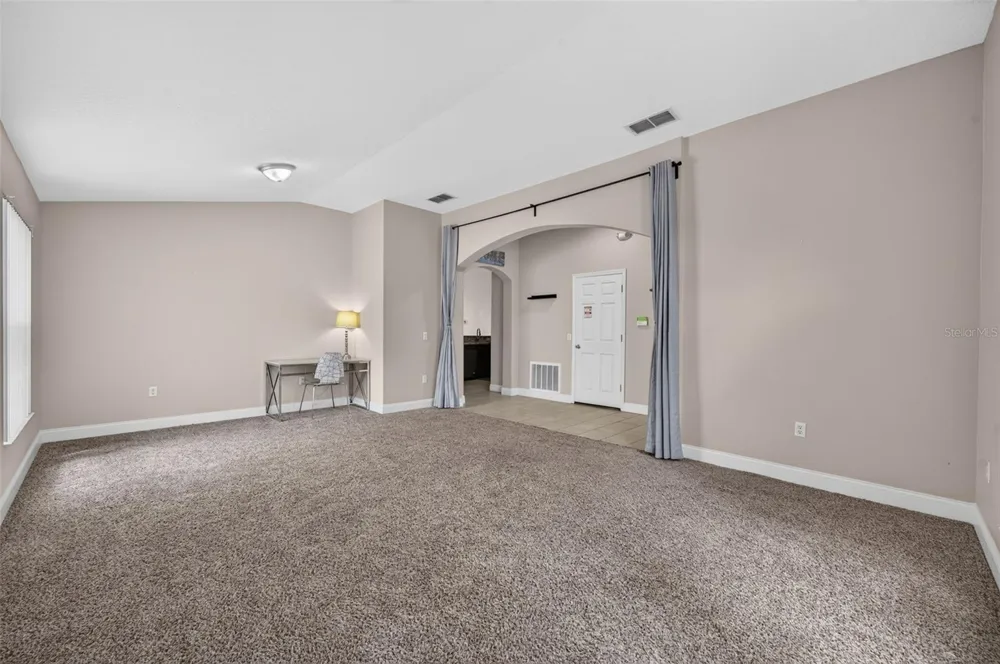 124 LANCASTER DRIVE Davenport, FL 33897