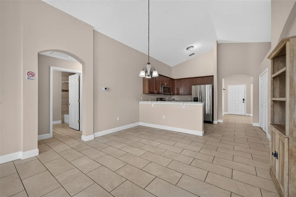124 LANCASTER DRIVE Davenport, FL 33897