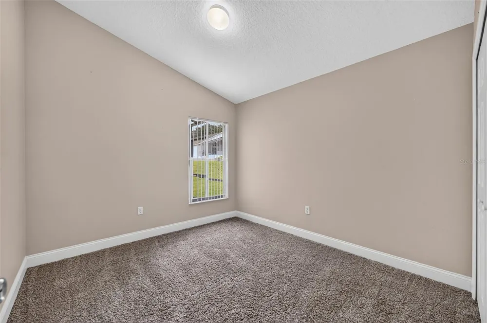 124 LANCASTER DRIVE Davenport, FL 33897