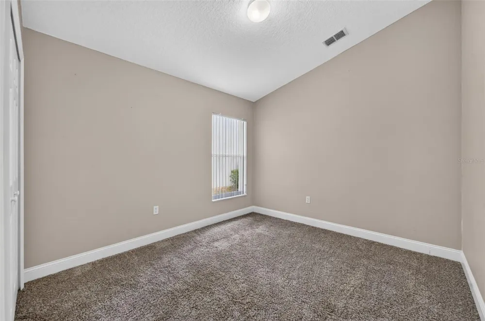 124 LANCASTER DRIVE Davenport, FL 33897