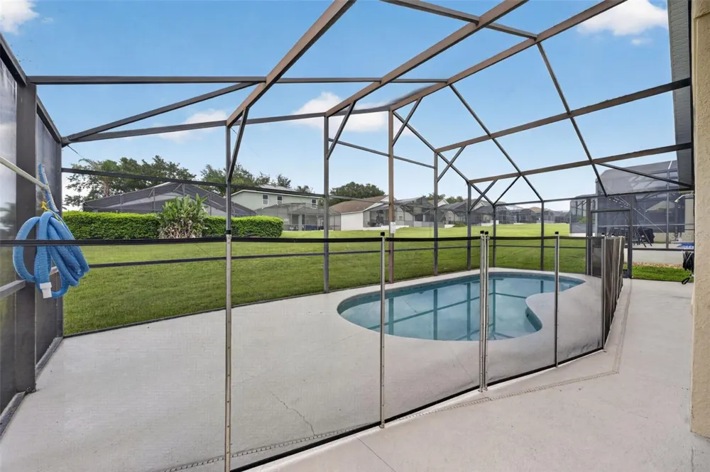 124 LANCASTER DRIVE Davenport, FL 33897