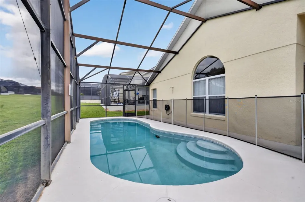 124 LANCASTER DRIVE Davenport, FL 33897