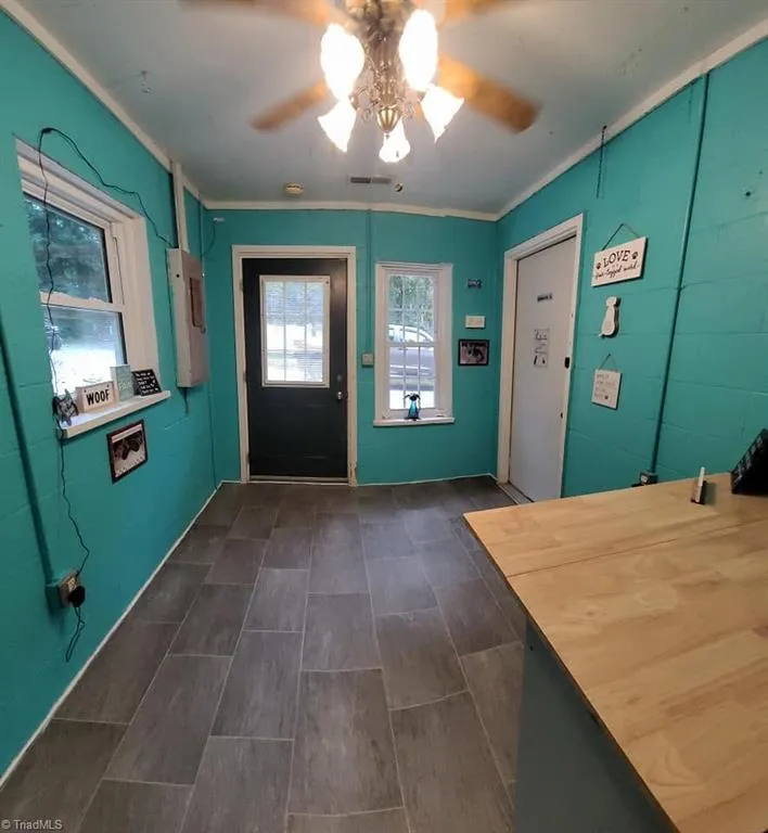 609 John Scott Road Pinnacle, NC 27043