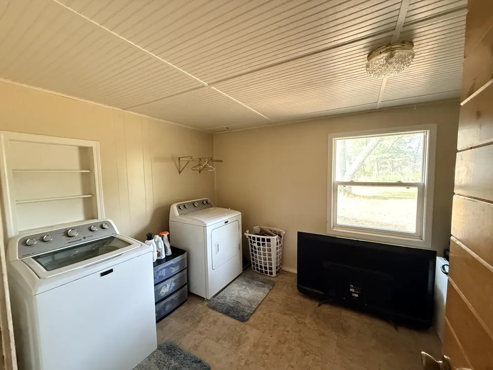4513 W Mena Creek Unknown, MI 49349