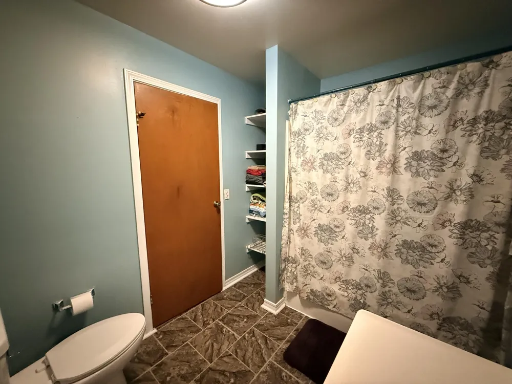 4513 W Mena Creek Unknown, MI 49349
