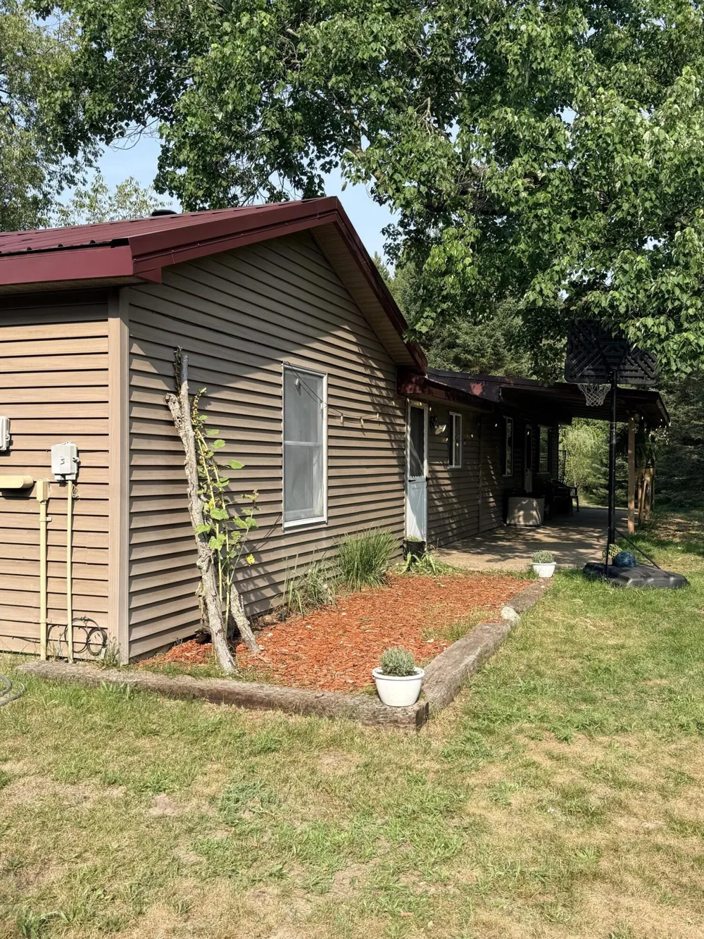 4513 W Mena Creek Unknown, MI 49349