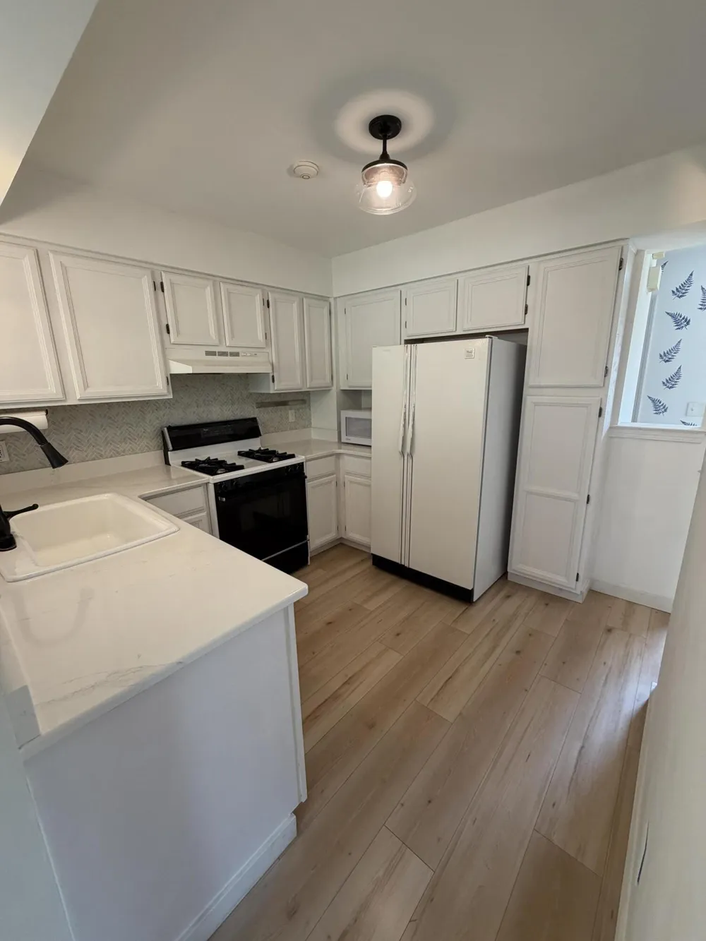 43580 Yorkville Drive Canton Charter Township, MI 48188