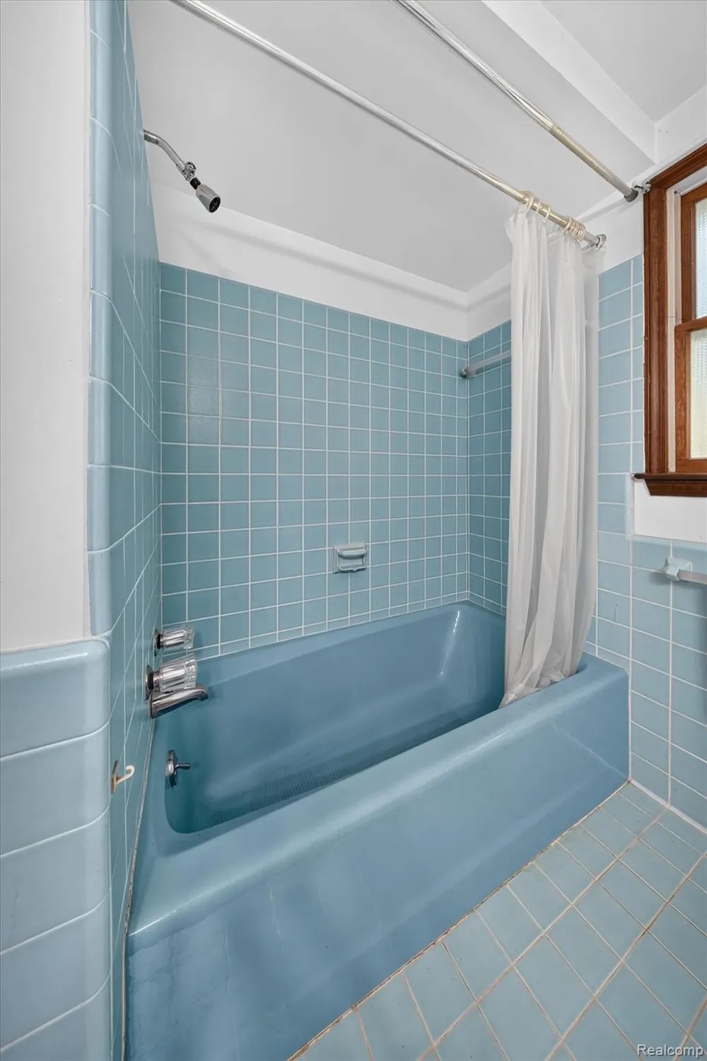 8940 Sarah Lane Grosse Ile Township, MI 48138