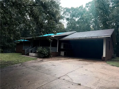 2636 Highway 162
