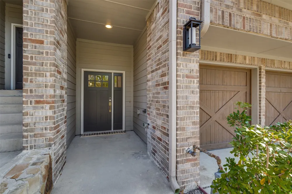 116 Harwood Drive Lewisville, TX 75067