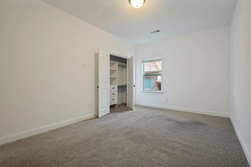 116 Harwood Drive Lewisville, TX 75067