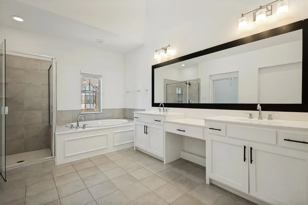 116 Harwood Drive Lewisville, TX 75067