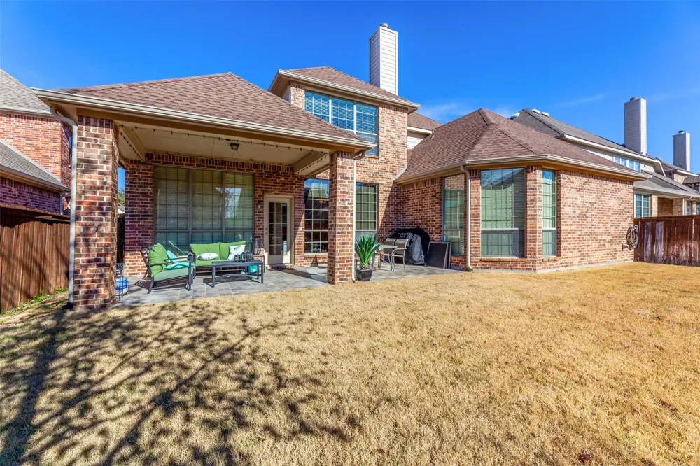 920 Fannin Drive Lantana, TX 76226