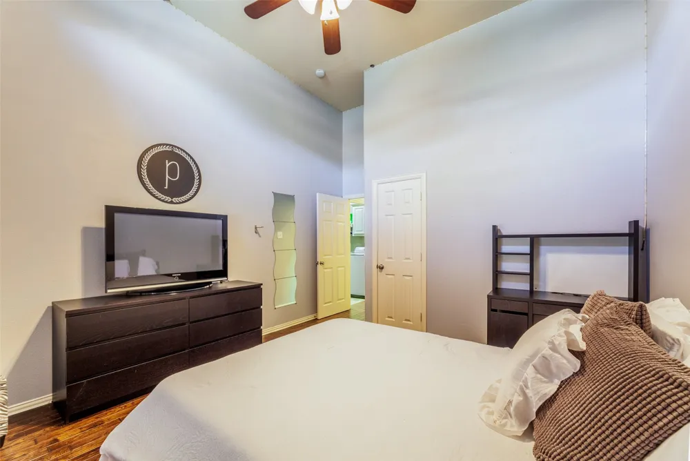 920 Fannin Drive Lantana, TX 76226