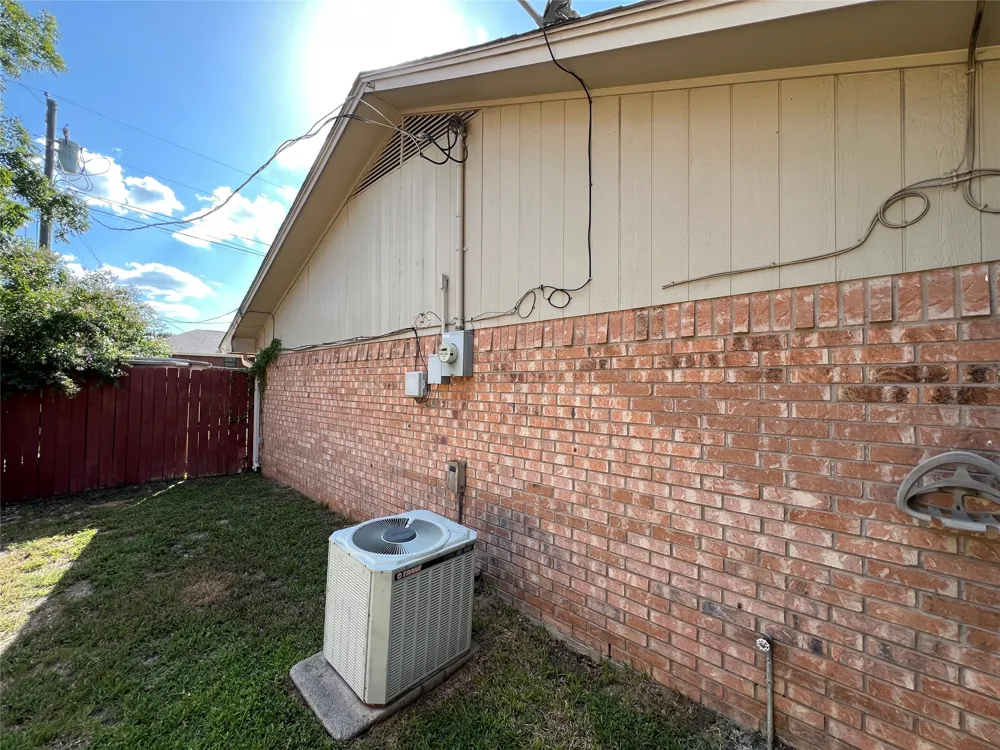 1348 Inglewood Drive Stephenville, TX 76401