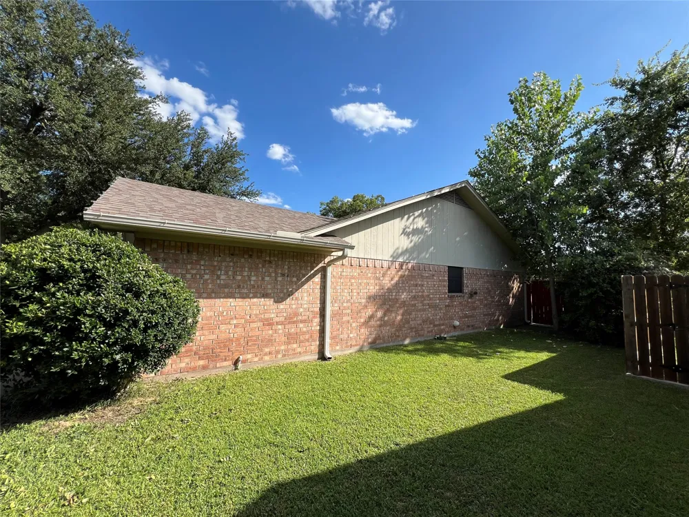 1348 Inglewood Drive Stephenville, TX 76401
