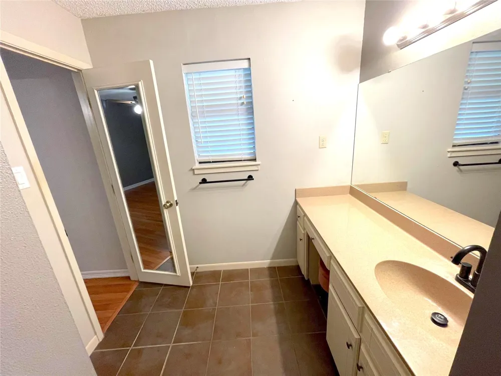 1348 Inglewood Drive Stephenville, TX 76401
