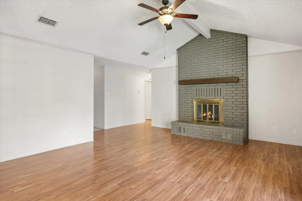 1348 Inglewood Drive Stephenville, TX 76401