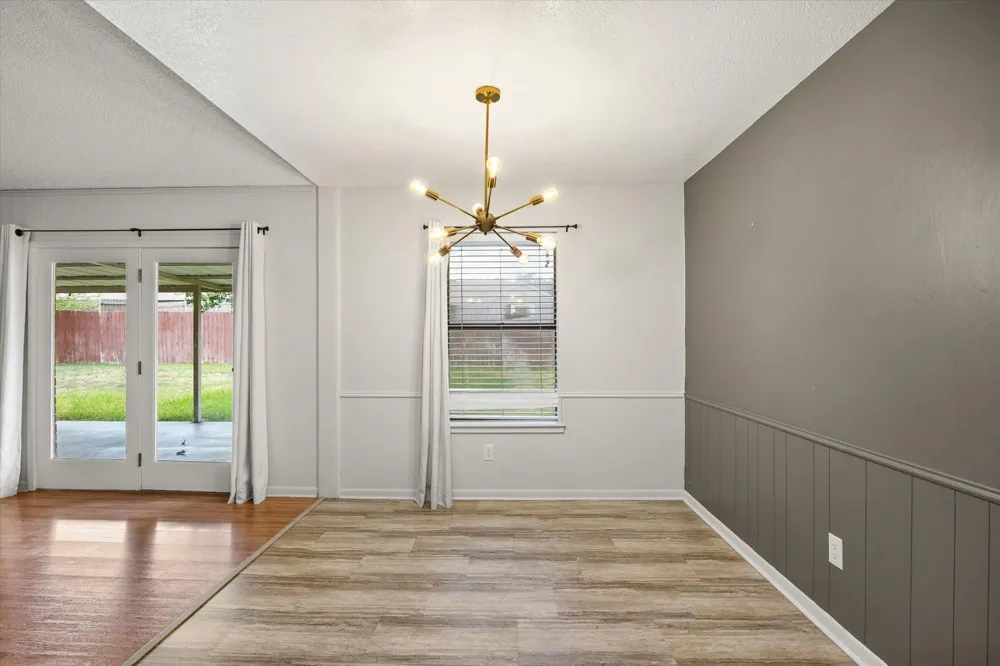 1348 Inglewood Drive Stephenville, TX 76401