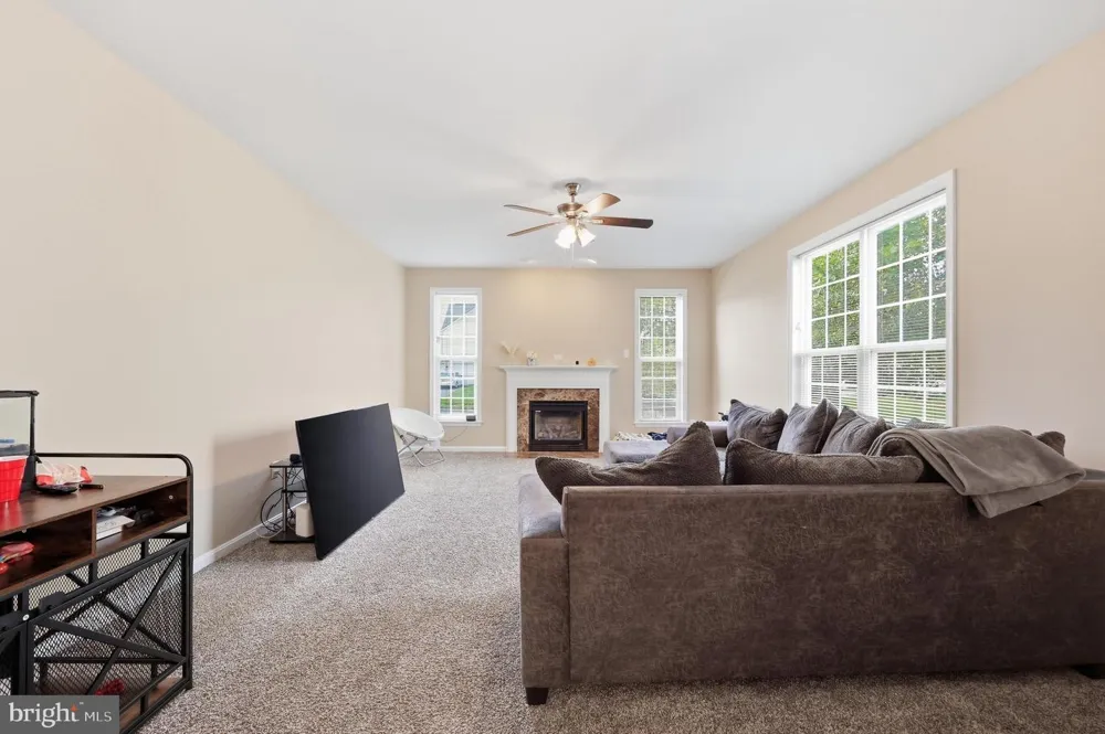 614 S MAIN STREET Woodsboro, MD 21798