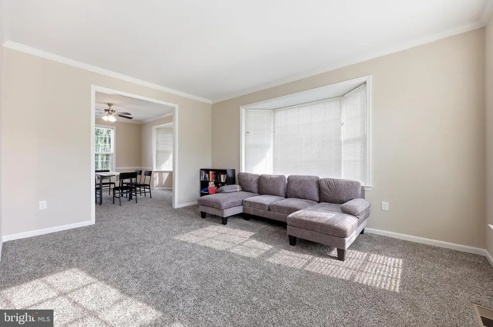 614 S MAIN STREET Woodsboro, MD 21798