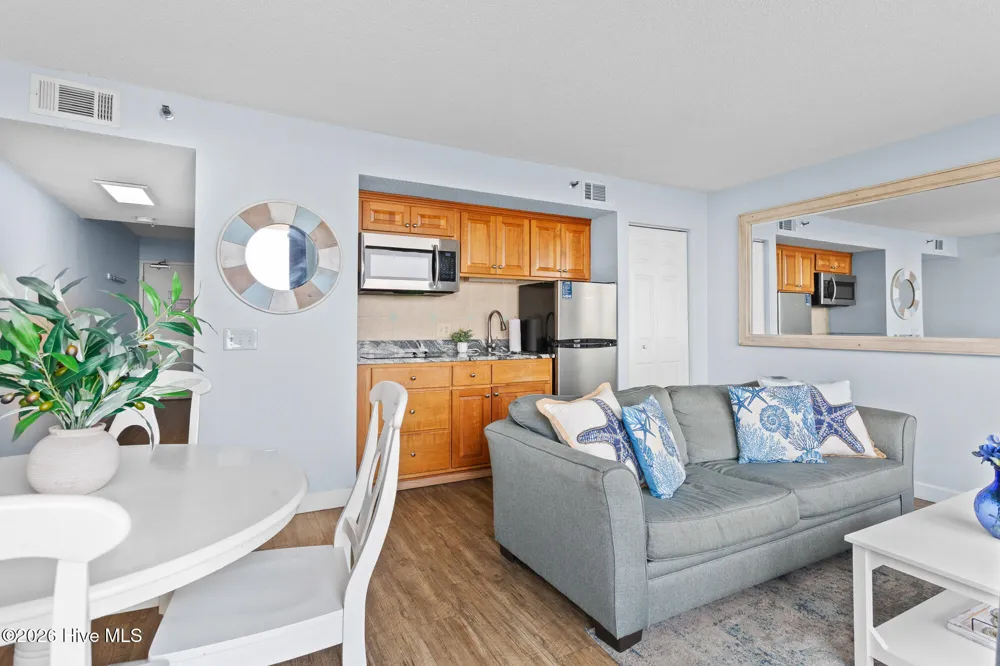 2700 Lumina Avenue #Unit 214 Wrightsville Beach, NC 28480
