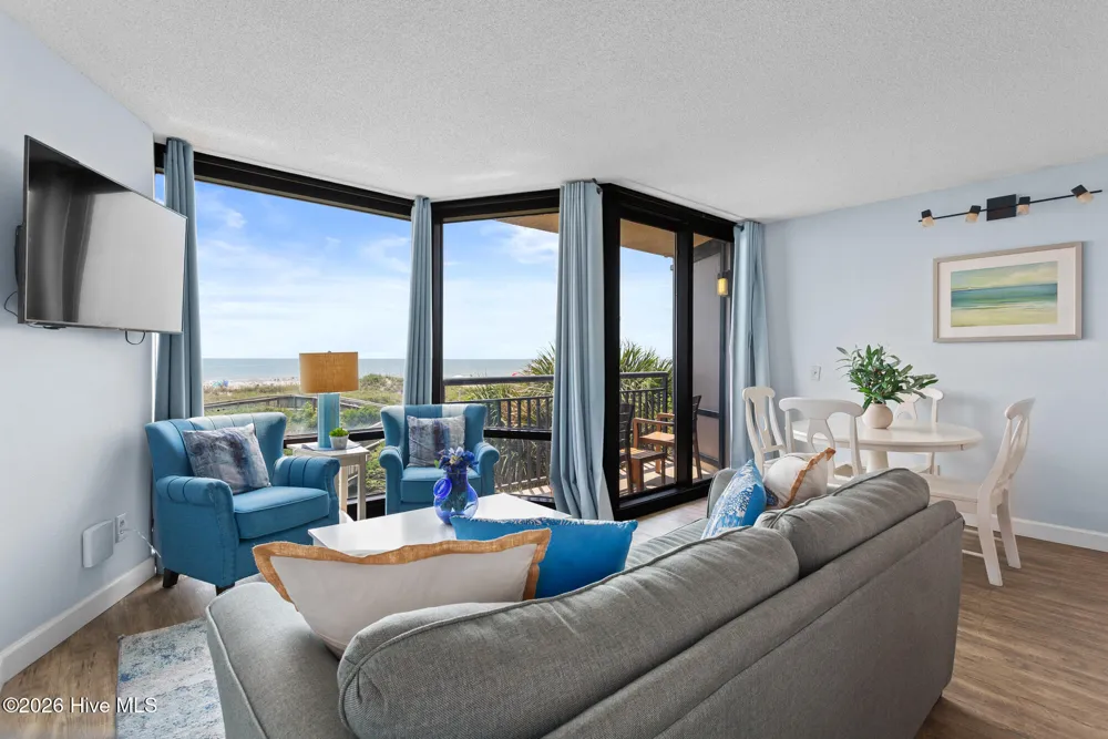 2700 Lumina Avenue #Unit 214 Wrightsville Beach, NC 28480