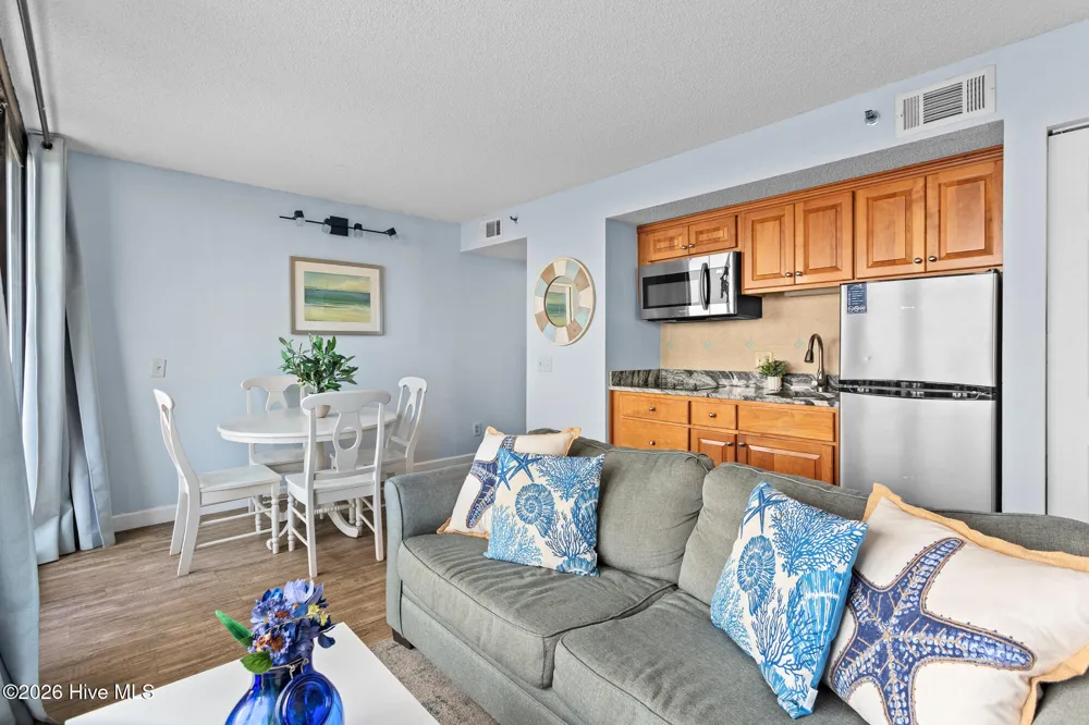 2700 Lumina Avenue #Unit 214 Wrightsville Beach, NC 28480