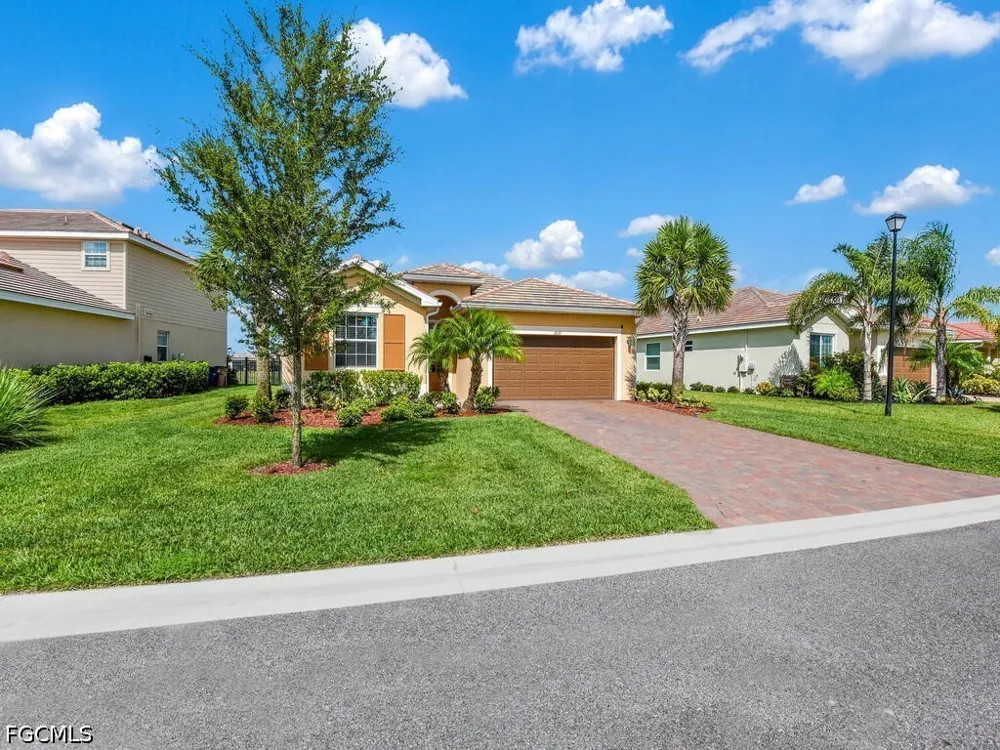 Passion Vine Drive Alva, FL 33920