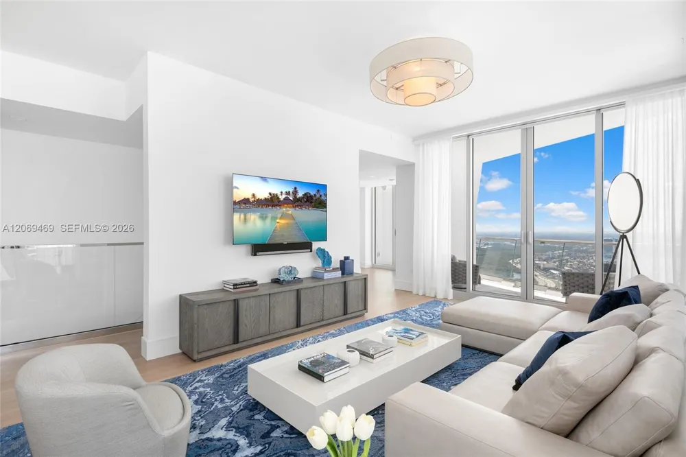 16901 Collins Ave #5305 Sunny Isles Beach, FL 33160