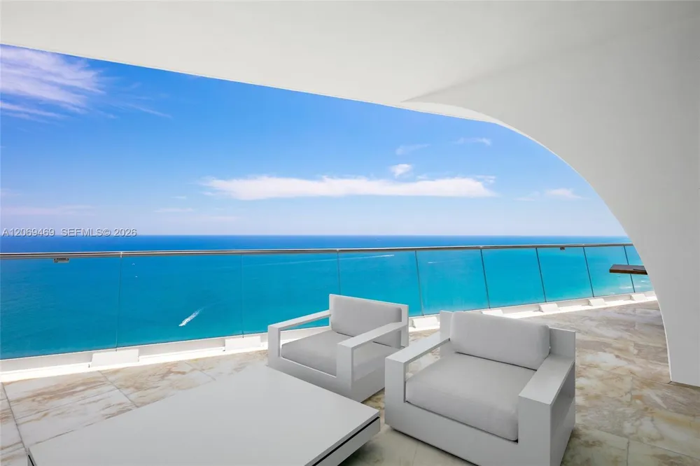 16901 Collins Ave #5305 Sunny Isles Beach, FL 33160