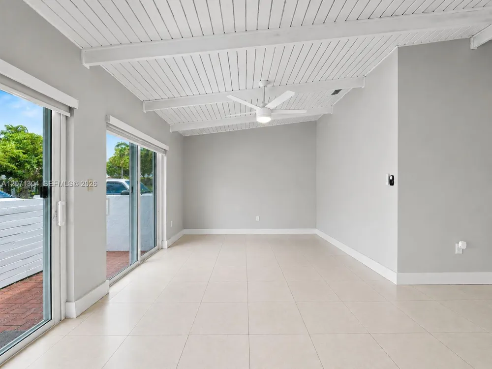13710 SW 18th Ter Miami, FL 33175