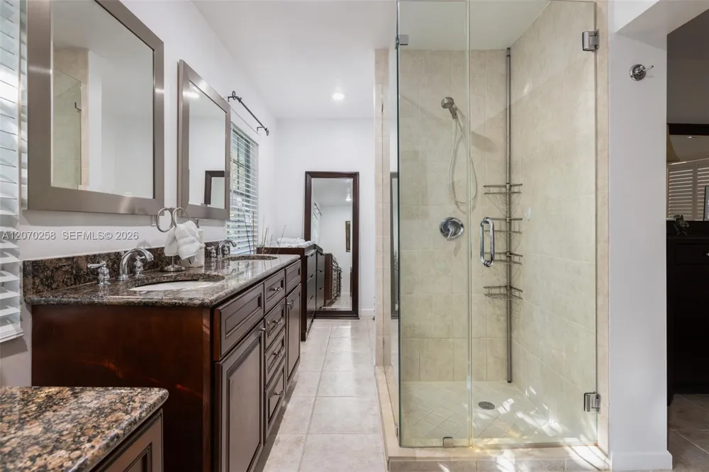 5400 Ocean Blvd #39 Lauderdale By The Sea, FL 33308