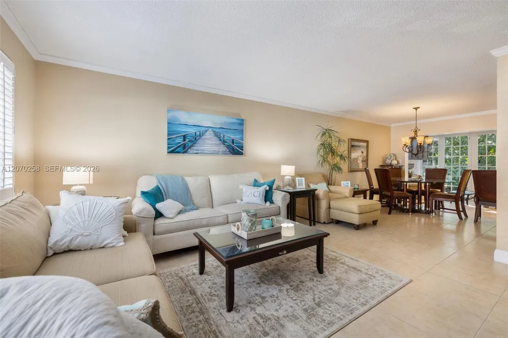 5400 Ocean Blvd #39 Lauderdale By The Sea, FL 33308