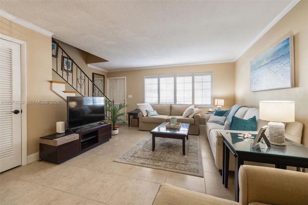 5400 Ocean Blvd #39 Lauderdale By The Sea, FL 33308