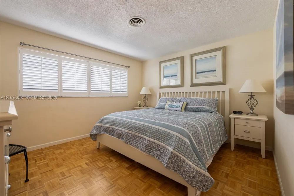 5400 Ocean Blvd #39 Lauderdale By The Sea, FL 33308