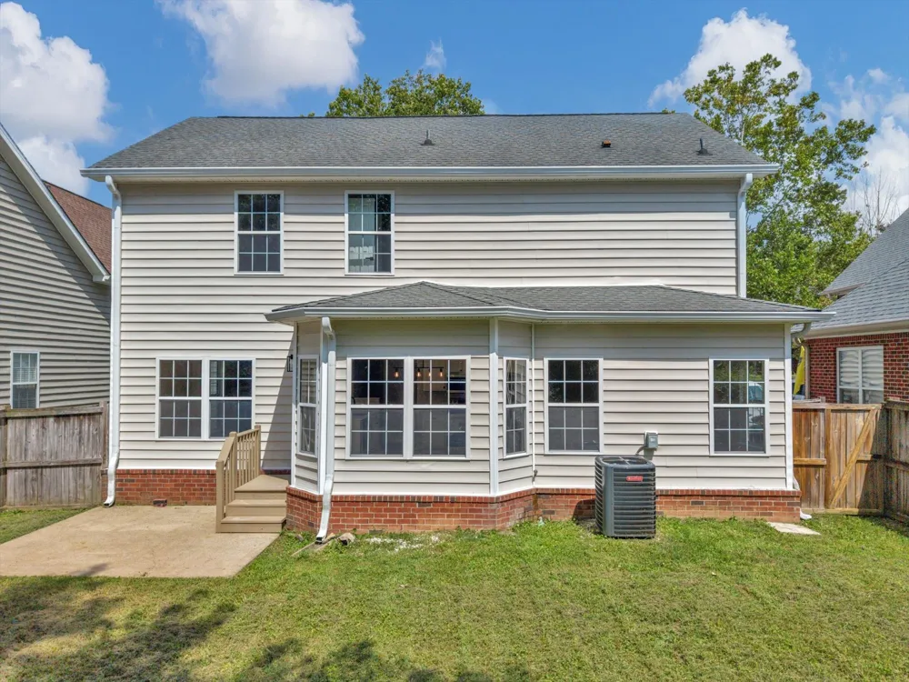 6832 Bridgewater Dr Nashville, TN 37221