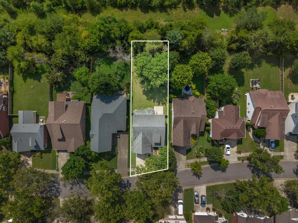 6832 Bridgewater Dr Nashville, TN 37221