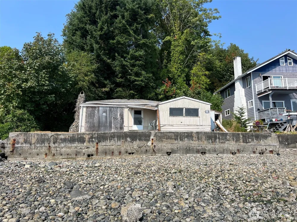 1239 Colchester Drive E Port Orchard, WA 98366
