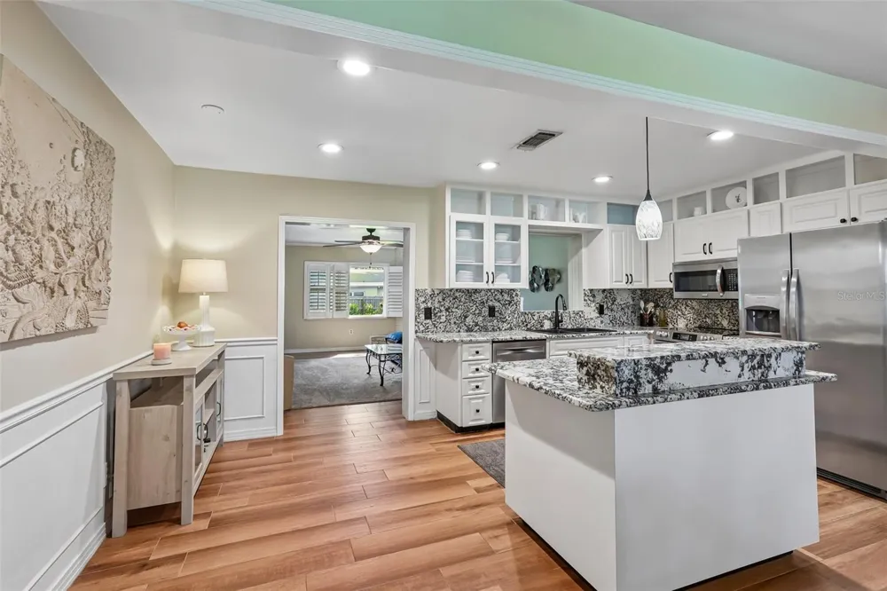 204 S BURLINGAME AVENUE Temple Terrace, FL 33617