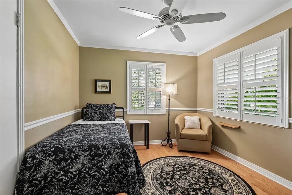 204 S BURLINGAME AVENUE Temple Terrace, FL 33617