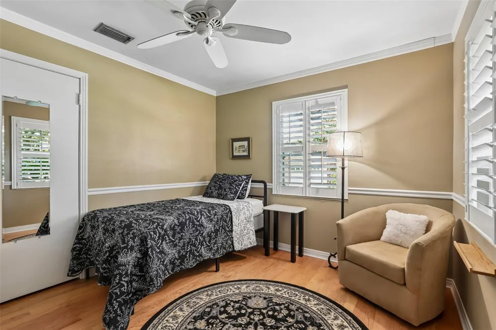 204 S BURLINGAME AVENUE Temple Terrace, FL 33617