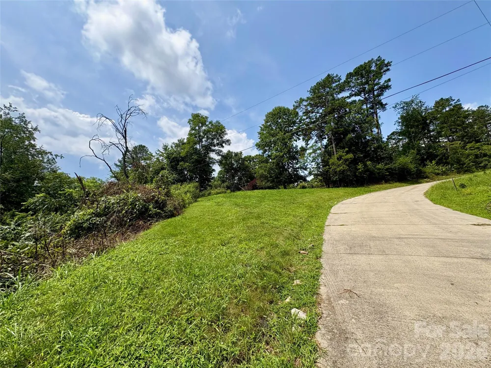 9999 Wescott Way Alexander, NC 28701