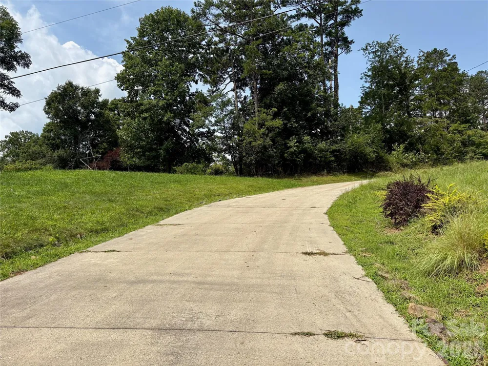 9999 Wescott Way Alexander, NC 28701