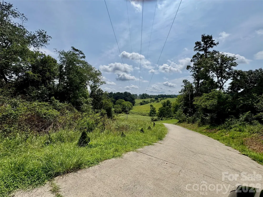 9999 Wescott Way Alexander, NC 28701