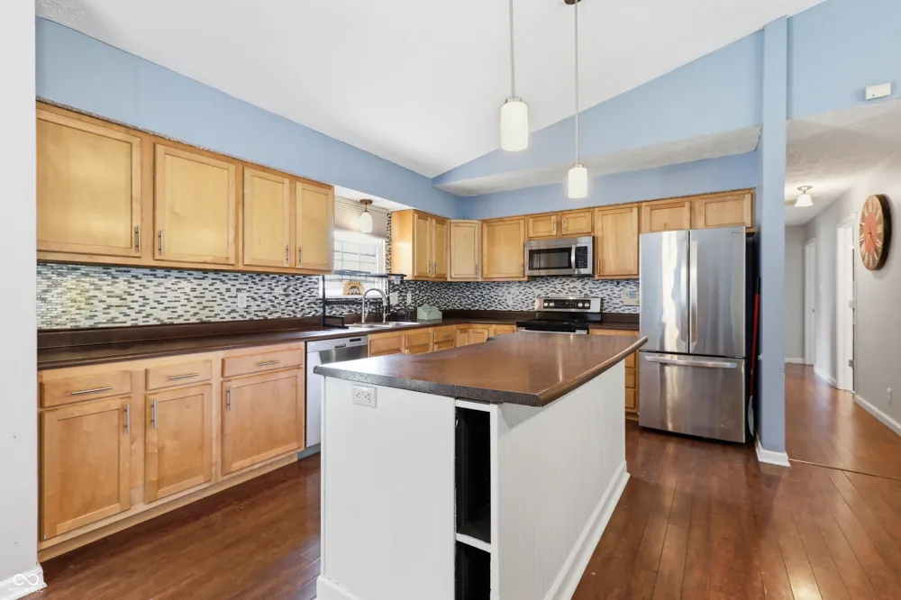 11715 Rush Drive Fishers, IN 46038
