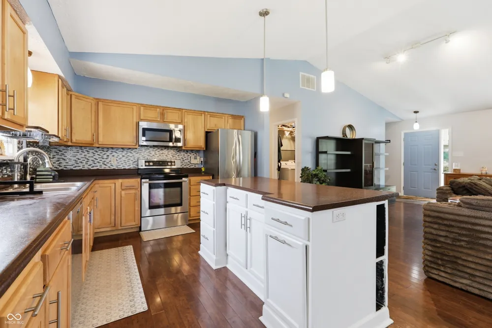 11715 Rush Drive Fishers, IN 46038