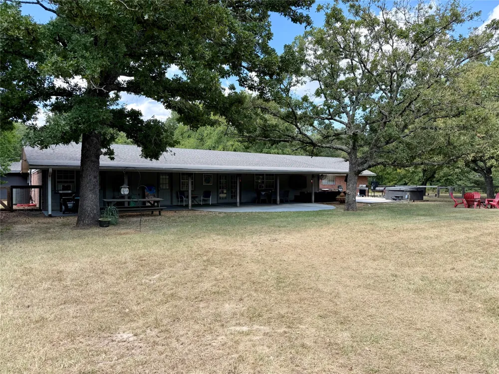 29029 COUNTY ROAD 2100 Kemp, TX 75143